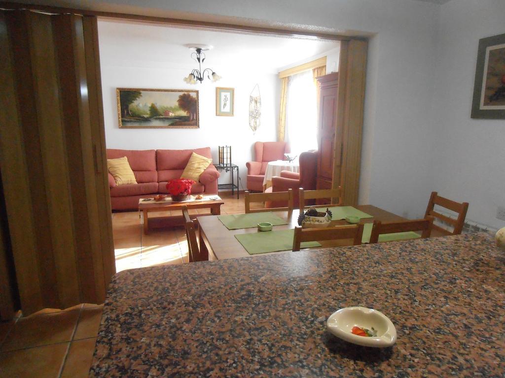 Alojamiento Rural Torre Hueca Hotell Pinos Puente Rum bild