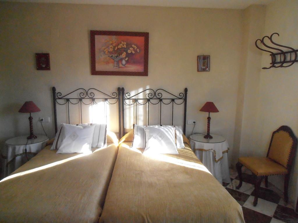 Alojamiento Rural Torre Hueca Hotell Pinos Puente Rum bild