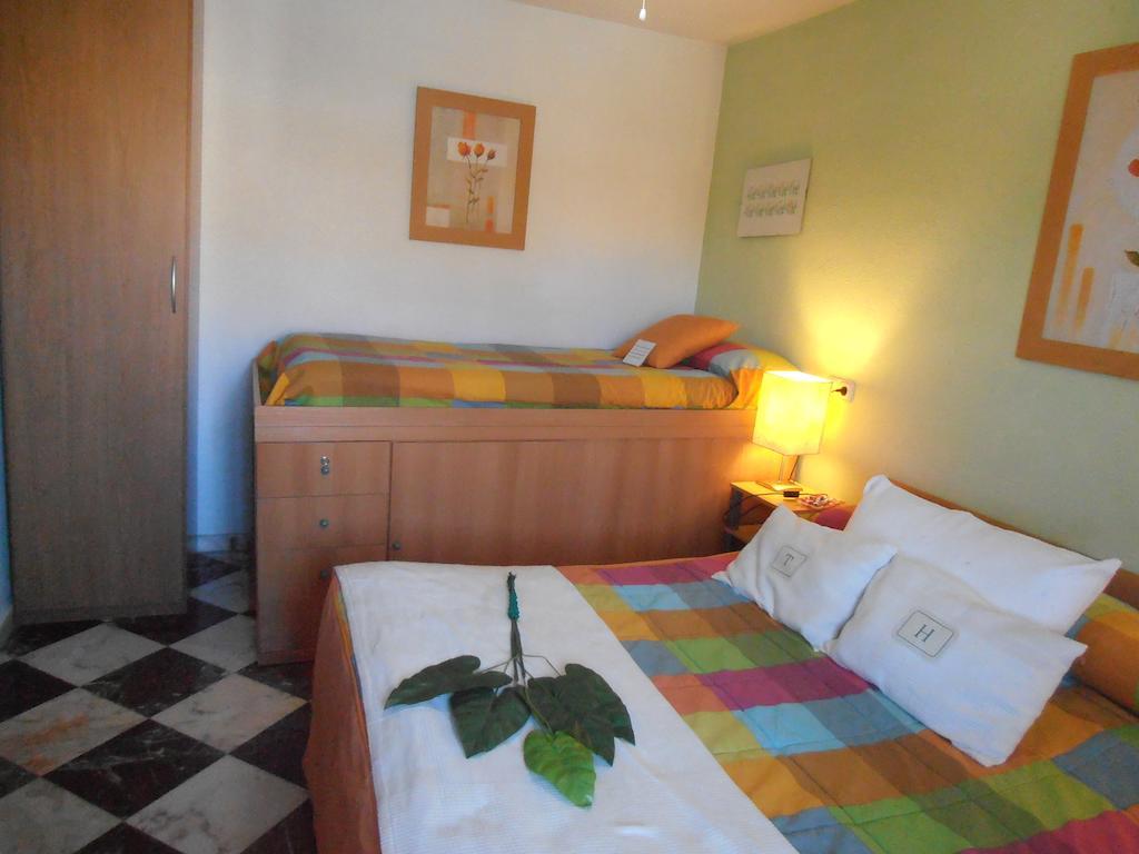 Alojamiento Rural Torre Hueca Hotell Pinos Puente Rum bild