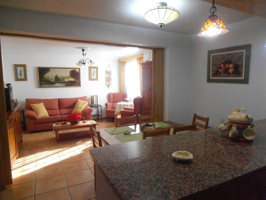 Alojamiento Rural Torre Hueca Hotell Pinos Puente Rum bild