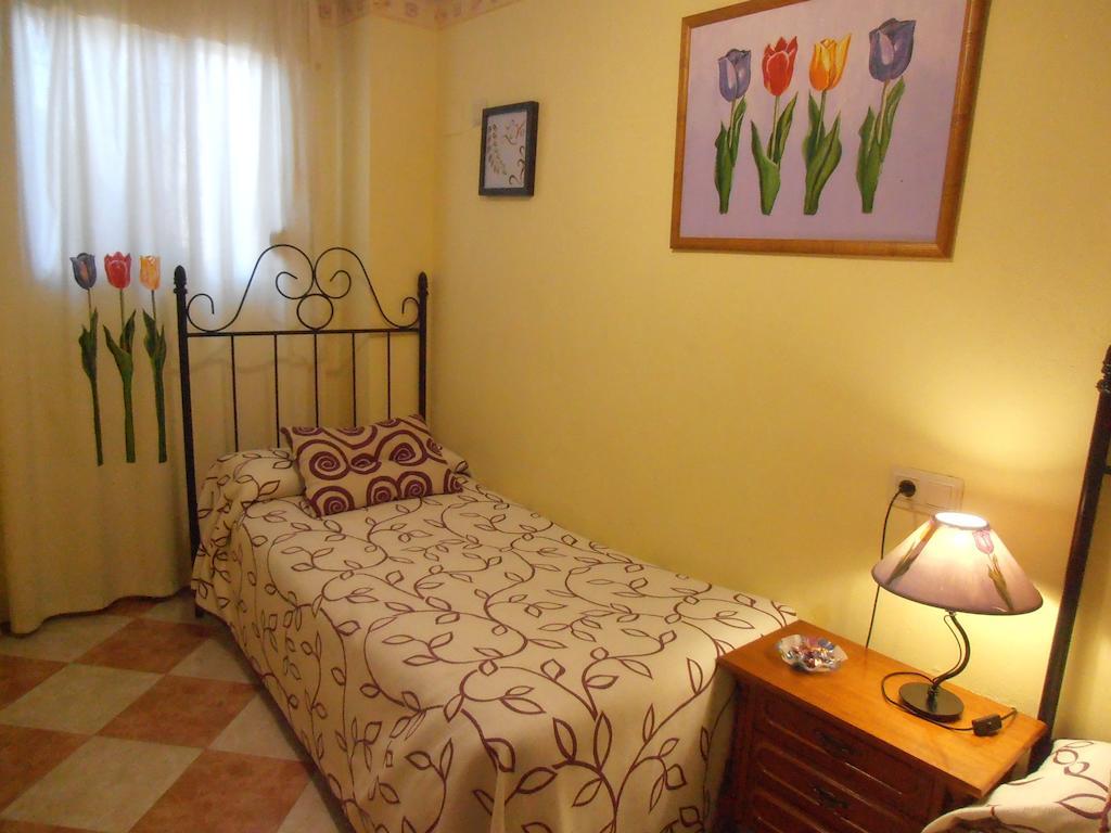 Alojamiento Rural Torre Hueca Hotell Pinos Puente Rum bild
